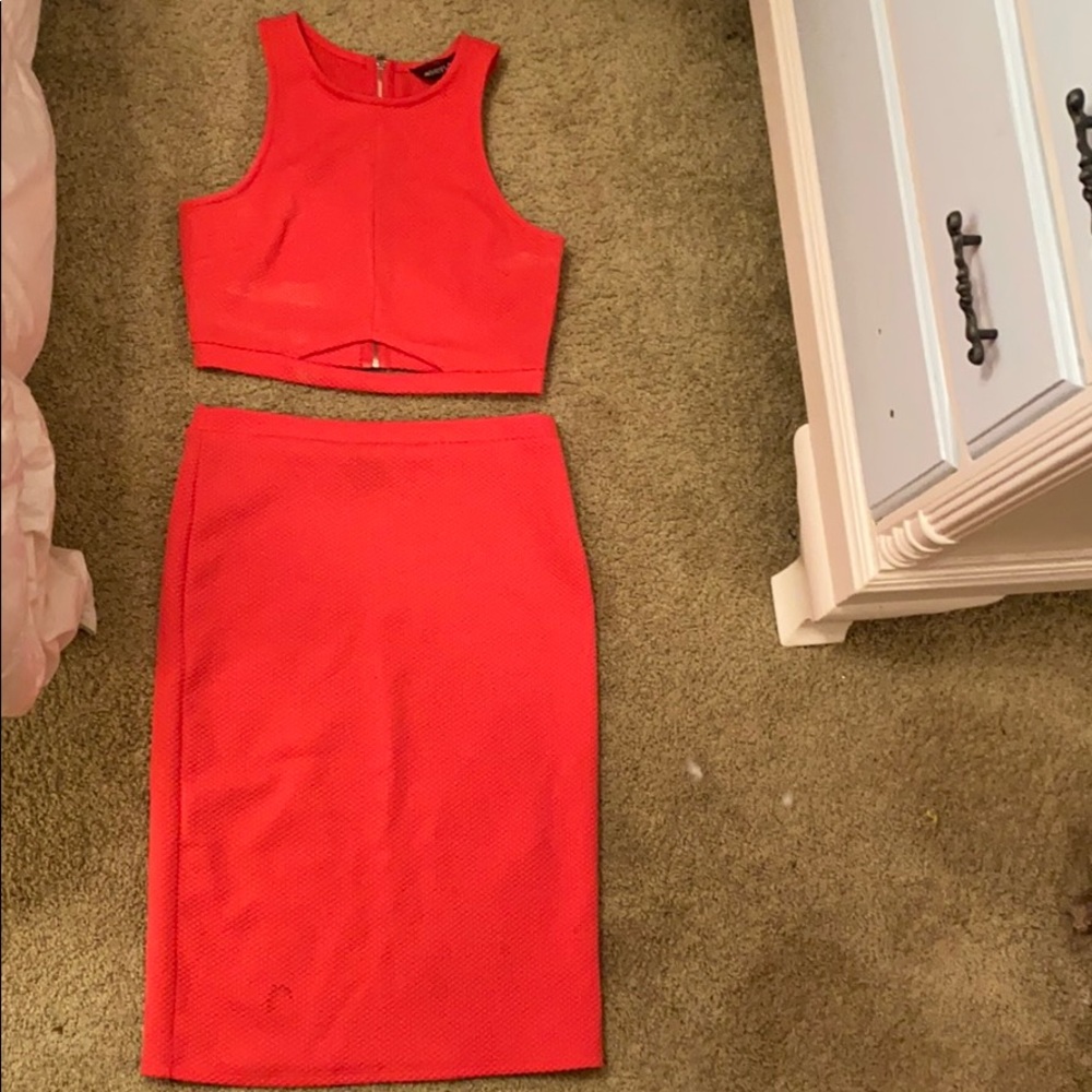 2 piece set